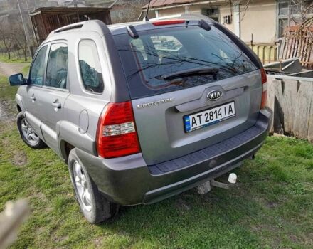 Серый Киа Sportage, объемом двигателя 2 л и пробегом 220 тыс. км за 7900 $, фото 1 на Automoto.ua