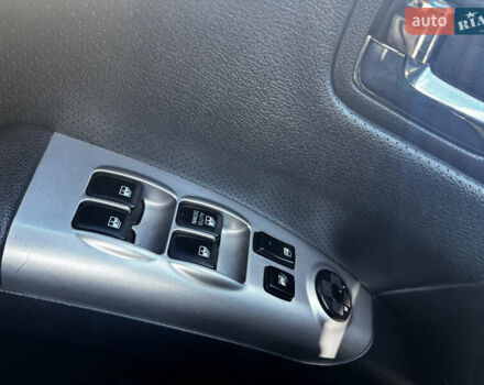 Серый Киа Sportage, объемом двигателя 2 л и пробегом 283 тыс. км за 6300 $, фото 13 на Automoto.ua