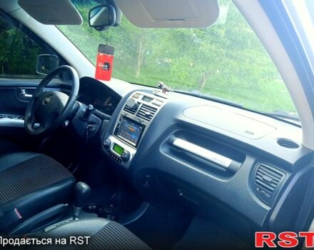 Серый Киа Sportage, объемом двигателя 2 л и пробегом 181 тыс. км за 7500 $, фото 7 на Automoto.ua
