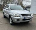 Серый Киа Sportage, объемом двигателя 2 л и пробегом 250 тыс. км за 7900 $, фото 1 на Automoto.ua