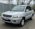 Серый Киа Sportage, объемом двигателя 2 л и пробегом 250 тыс. км за 7900 $, фото 2 на Automoto.ua