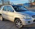Серый Киа Sportage, объемом двигателя 2 л и пробегом 189 тыс. км за 4453 $, фото 1 на Automoto.ua