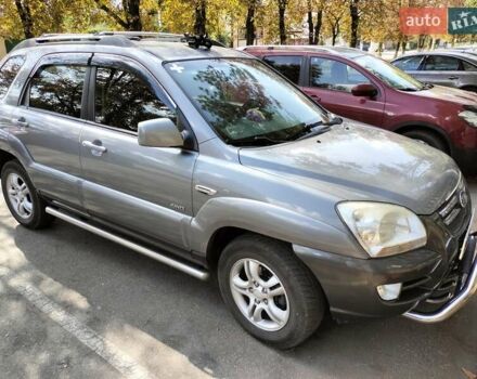 Серый Киа Sportage, объемом двигателя 2 л и пробегом 226 тыс. км за 4500 $, фото 9 на Automoto.ua