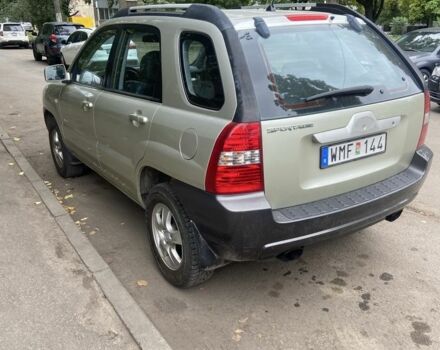 Серый Киа Sportage, объемом двигателя 2 л и пробегом 187 тыс. км за 5000 $, фото 2 на Automoto.ua