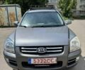 Серый Киа Sportage, объемом двигателя 2 л и пробегом 200 тыс. км за 4200 $, фото 1 на Automoto.ua