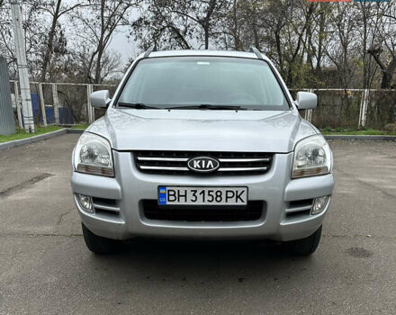 Серый Киа Sportage, объемом двигателя 2 л и пробегом 250 тыс. км за 7900 $, фото 1 на Automoto.ua