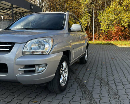 Серый Киа Sportage, объемом двигателя 2 л и пробегом 283 тыс. км за 6300 $, фото 8 на Automoto.ua