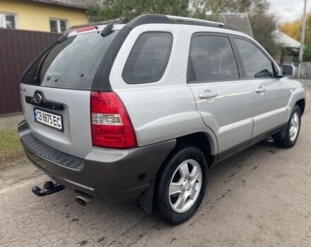 Серый Киа Sportage, объемом двигателя 2 л и пробегом 272 тыс. км за 6100 $, фото 3 на Automoto.ua