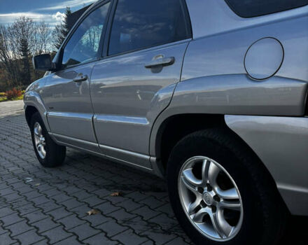 Серый Киа Sportage, объемом двигателя 2 л и пробегом 283 тыс. км за 6300 $, фото 7 на Automoto.ua