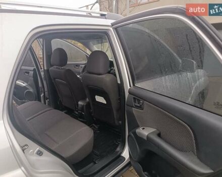 Сірий Кіа Sportage, об'ємом двигуна 1.98 л та пробігом 187 тис. км за 6500 $, фото 8 на Automoto.ua