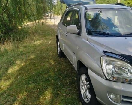 Серый Киа Sportage, объемом двигателя 2 л и пробегом 137 тыс. км за 8000 $, фото 12 на Automoto.ua