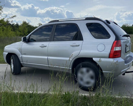 Сірий Кіа Sportage, об'ємом двигуна 1.98 л та пробігом 206 тис. км за 6499 $, фото 3 на Automoto.ua