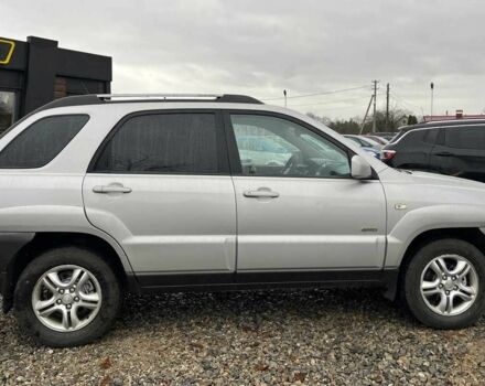 Серый Киа Sportage, объемом двигателя 2 л и пробегом 265 тыс. км за 7600 $, фото 7 на Automoto.ua