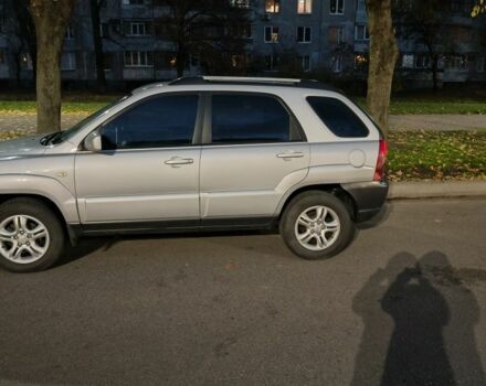 Серый Киа Sportage, объемом двигателя 2 л и пробегом 160 тыс. км за 3200 $, фото 1 на Automoto.ua