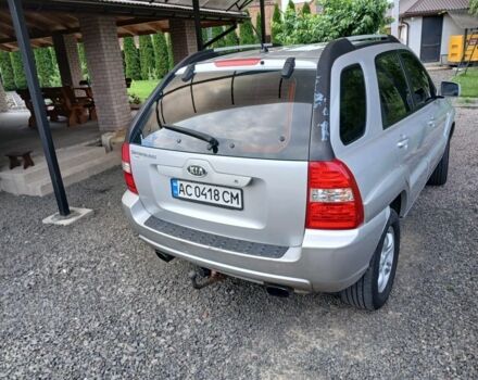 Серый Киа Sportage, объемом двигателя 2 л и пробегом 290 тыс. км за 7000 $, фото 1 на Automoto.ua