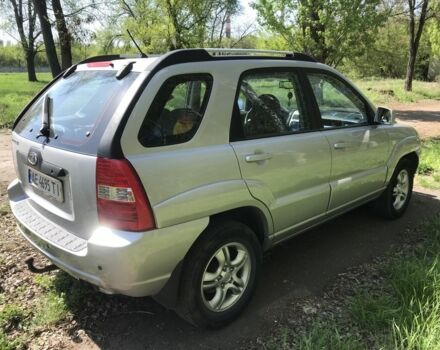 Сірий Кіа Sportage, об'ємом двигуна 2 л та пробігом 240 тис. км за 6700 $, фото 7 на Automoto.ua