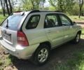 Сірий Кіа Sportage, об'ємом двигуна 2 л та пробігом 240 тис. км за 6700 $, фото 7 на Automoto.ua