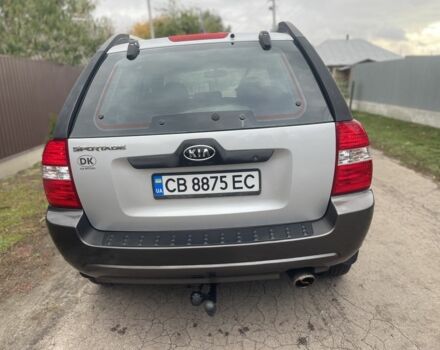 Серый Киа Sportage, объемом двигателя 2 л и пробегом 272 тыс. км за 6100 $, фото 4 на Automoto.ua