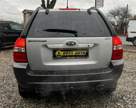 Серый Киа Sportage, объемом двигателя 2 л и пробегом 265 тыс. км за 7600 $, фото 5 на Automoto.ua