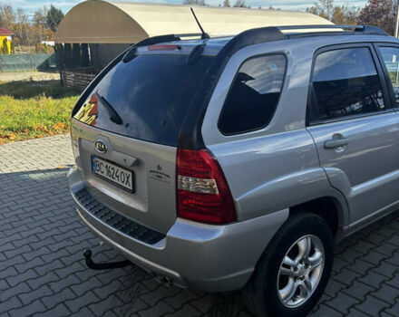 Серый Киа Sportage, объемом двигателя 2 л и пробегом 283 тыс. км за 6300 $, фото 5 на Automoto.ua