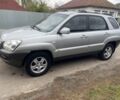 Серый Киа Sportage, объемом двигателя 2 л и пробегом 272 тыс. км за 6100 $, фото 6 на Automoto.ua