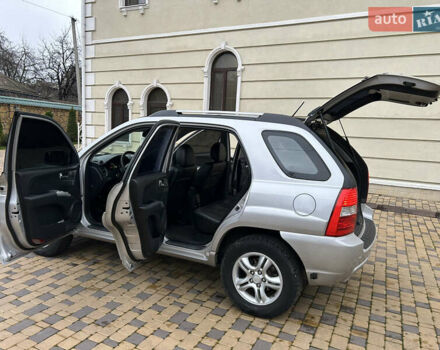 Сірий Кіа Sportage, об'ємом двигуна 1.98 л та пробігом 258 тис. км за 6700 $, фото 38 на Automoto.ua