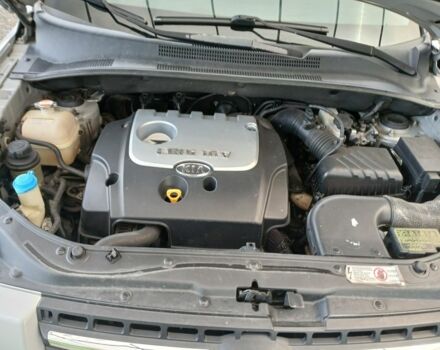 Серый Киа Sportage, объемом двигателя 2 л и пробегом 290 тыс. км за 7000 $, фото 3 на Automoto.ua