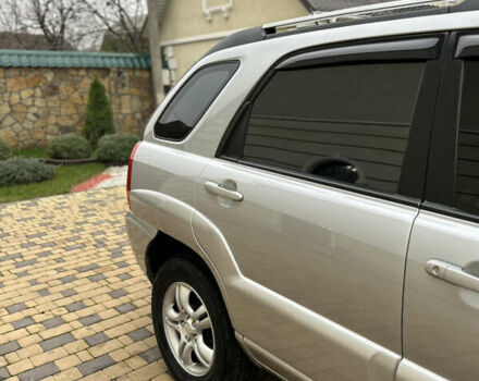 Сірий Кіа Sportage, об'ємом двигуна 1.98 л та пробігом 258 тис. км за 6700 $, фото 12 на Automoto.ua