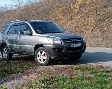 Серый Киа Sportage, объемом двигателя 2 л и пробегом 165 тыс. км за 7900 $, фото 1 на Automoto.ua