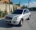 Сірий Кіа Sportage, об'ємом двигуна 2 л та пробігом 237 тис. км за 8000 $, фото 1 на Automoto.ua