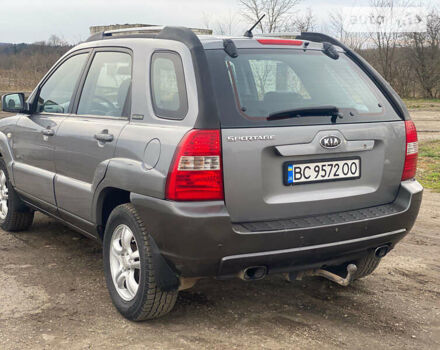 Серый Киа Sportage, объемом двигателя 2 л и пробегом 232 тыс. км за 7500 $, фото 4 на Automoto.ua