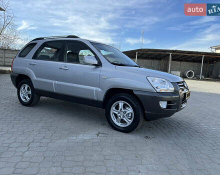 Сірий Кіа Sportage, об'ємом двигуна 2 л та пробігом 162 тис. км за 6950 $, фото 4 на Automoto.ua