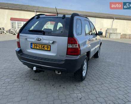 Сірий Кіа Sportage, об'ємом двигуна 2 л та пробігом 162 тис. км за 6950 $, фото 9 на Automoto.ua