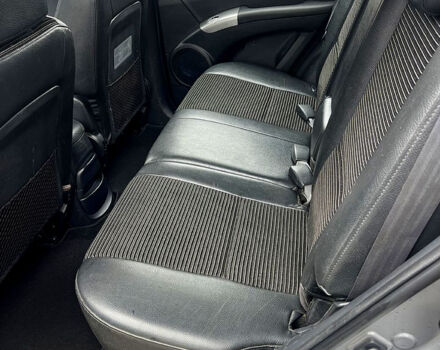 Серый Киа Sportage, объемом двигателя 2 л и пробегом 223 тыс. км за 8000 $, фото 7 на Automoto.ua