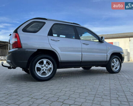 Сірий Кіа Sportage, об'ємом двигуна 2 л та пробігом 162 тис. км за 6950 $, фото 8 на Automoto.ua