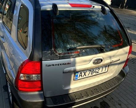 Сірий Кіа Sportage, об'ємом двигуна 2 л та пробігом 255 тис. км за 8200 $, фото 9 на Automoto.ua