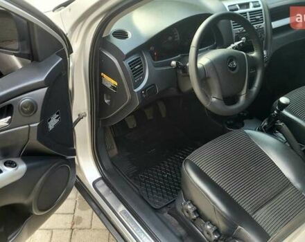 Серый Киа Sportage, объемом двигателя 2 л и пробегом 288 тыс. км за 6999 $, фото 27 на Automoto.ua