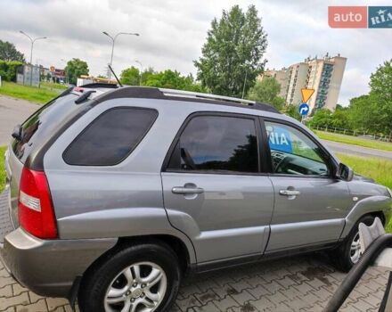 Сірий Кіа Sportage, об'ємом двигуна 1.99 л та пробігом 275 тис. км за 6900 $, фото 5 на Automoto.ua
