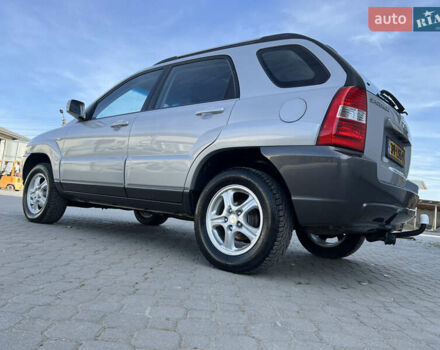 Сірий Кіа Sportage, об'ємом двигуна 2 л та пробігом 162 тис. км за 6950 $, фото 13 на Automoto.ua