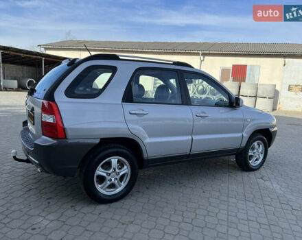 Сірий Кіа Sportage, об'ємом двигуна 2 л та пробігом 162 тис. км за 6950 $, фото 7 на Automoto.ua