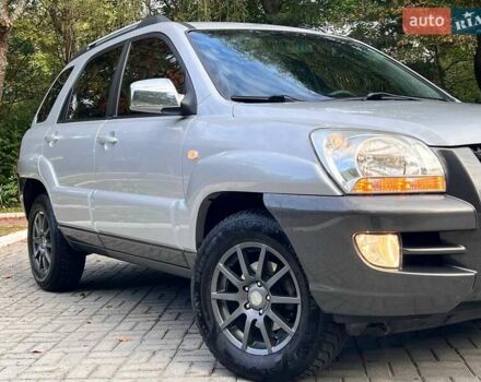 Серый Киа Sportage, объемом двигателя 2 л и пробегом 288 тыс. км за 6999 $, фото 21 на Automoto.ua