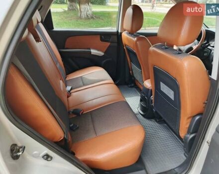 Сірий Кіа Sportage, об'ємом двигуна 1.98 л та пробігом 269 тис. км за 8000 $, фото 3 на Automoto.ua