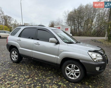 Серый Киа Sportage, объемом двигателя 1.99 л и пробегом 350 тыс. км за 6700 $, фото 6 на Automoto.ua