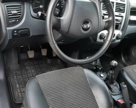 Серый Киа Sportage, объемом двигателя 2 л и пробегом 240 тыс. км за 6599 $, фото 7 на Automoto.ua