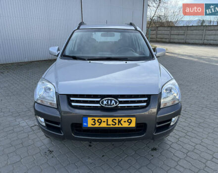 Сірий Кіа Sportage, об'ємом двигуна 2 л та пробігом 162 тис. км за 6950 $, фото 2 на Automoto.ua