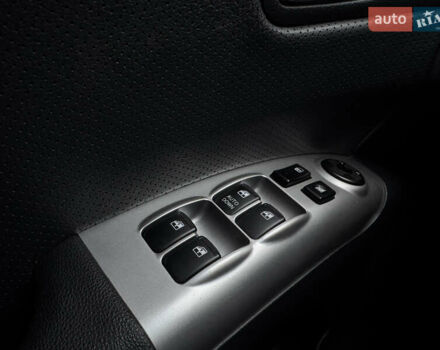 Сірий Кіа Sportage, об'ємом двигуна 1.98 л та пробігом 236 тис. км за 7999 $, фото 21 на Automoto.ua