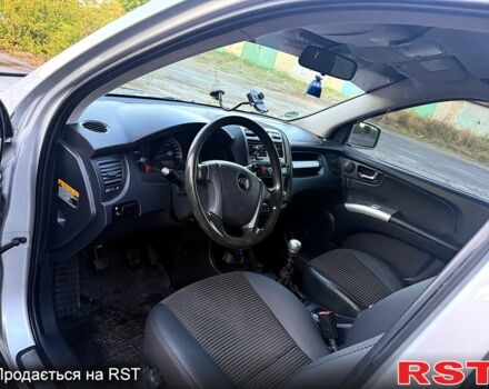 Сірий Кіа Sportage, об'ємом двигуна 2 л та пробігом 350 тис. км за 7900 $, фото 9 на Automoto.ua