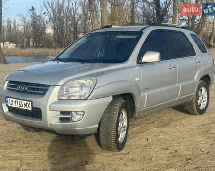 Сірий Кіа Sportage, об'ємом двигуна 2 л та пробігом 187 тис. км за 8500 $, фото 5 на Automoto.ua