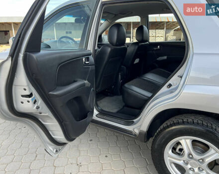 Сірий Кіа Sportage, об'ємом двигуна 2 л та пробігом 162 тис. км за 6950 $, фото 25 на Automoto.ua
