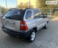 Серый Киа Sportage, объемом двигателя 2 л и пробегом 205 тыс. км за 7400 $, фото 6 на Automoto.ua